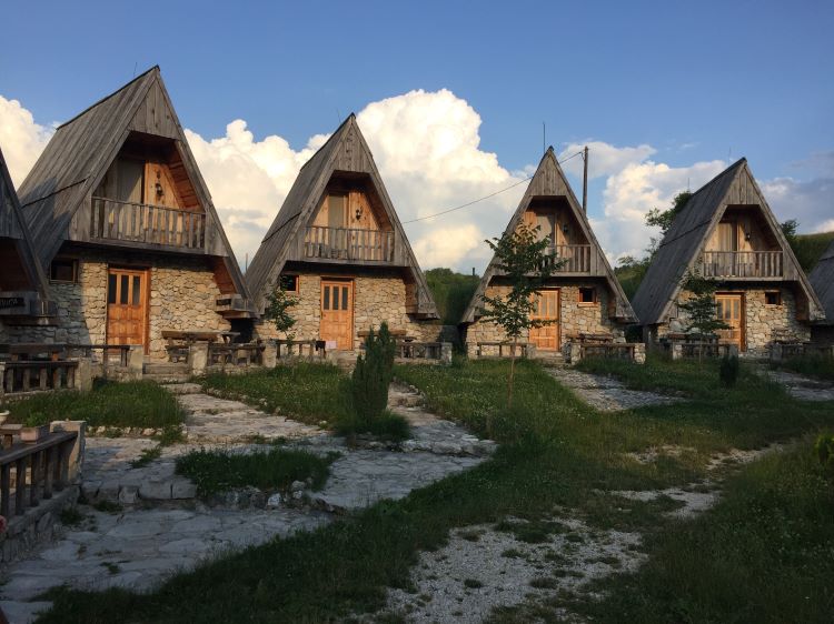 Eco Village Nevidio